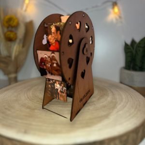 Roda de Fotografias em Mogno Personalizado