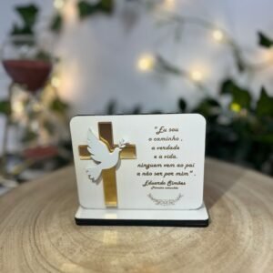 Lembrança de 1ª Comunhão em MDF e Acrílico – Personalização Exclusiva para um Momento de Fé
