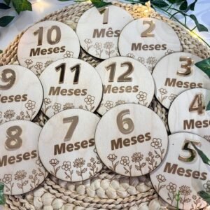 Lembrança dos 12 Meses do Bebé em MDF e Acrílico – Personalização Única e Especial