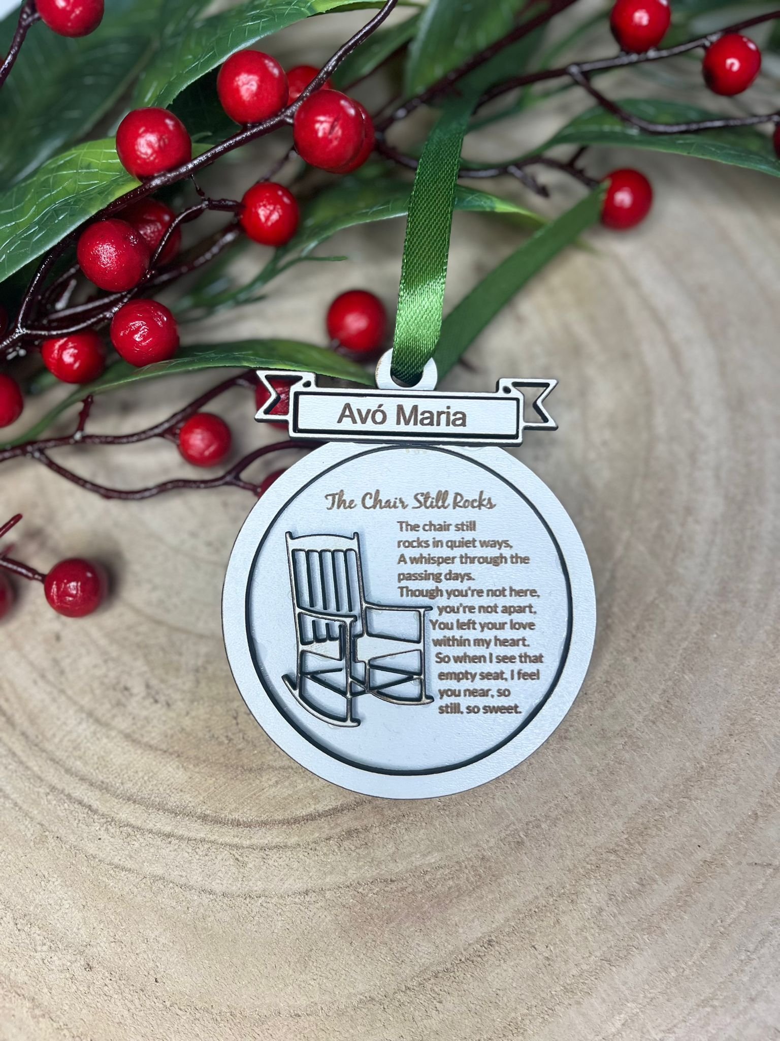 Enfeite de Natal Personalizado – Homenagem a um Familiar com Poema