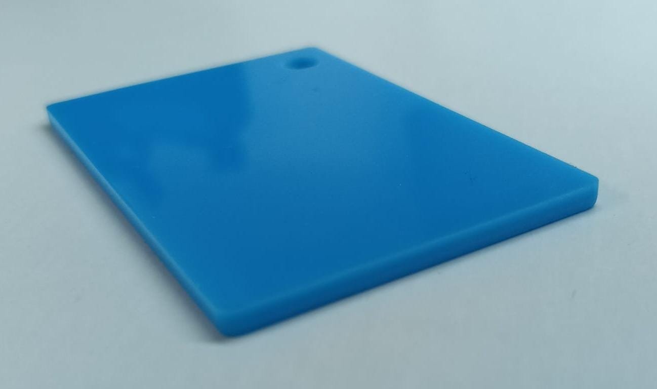 Placa de Acrílico Cast Azul 3 mm – Cor Elegante e Acabamento Profissional